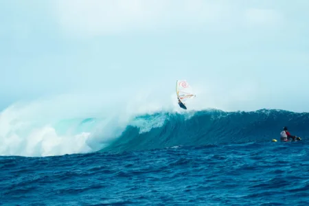 Maui windsurfers finish first, third at World Windsurfing Tour in Fiji